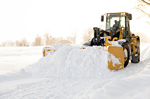 Trattore nella neve
