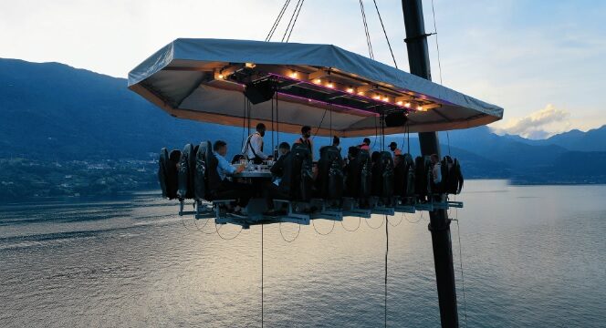 Dinner in the Sky, debutta a Roma l’esperienza gastronomica sospesa nel cielo