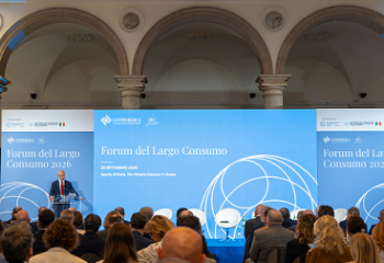 Quanto pesa il carrello della spesa degli italiani? La risposta al Forum del Largo Consumo