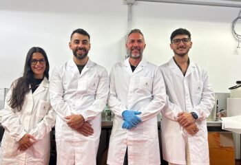 Spreco Alimentare: la tecnologia italiana triplica la durata delle fragole recuperando scarti di liquirizia