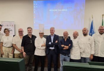 Presentata La Cena straordinaria: l’evento enogastronomico, tra chef stellati e beneficenza