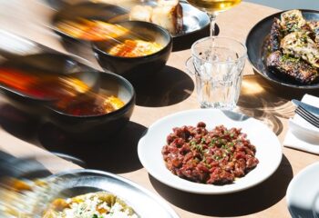 Scambio amplia il suo racconto: a Prati la cucina condivisa arriva anche a pranzo