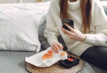 Sushi all you can eat batte pizza tra le ricerche online: gli italiani puntano sempre di più alle categorie food